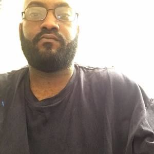 Meet your Posher, Derrick